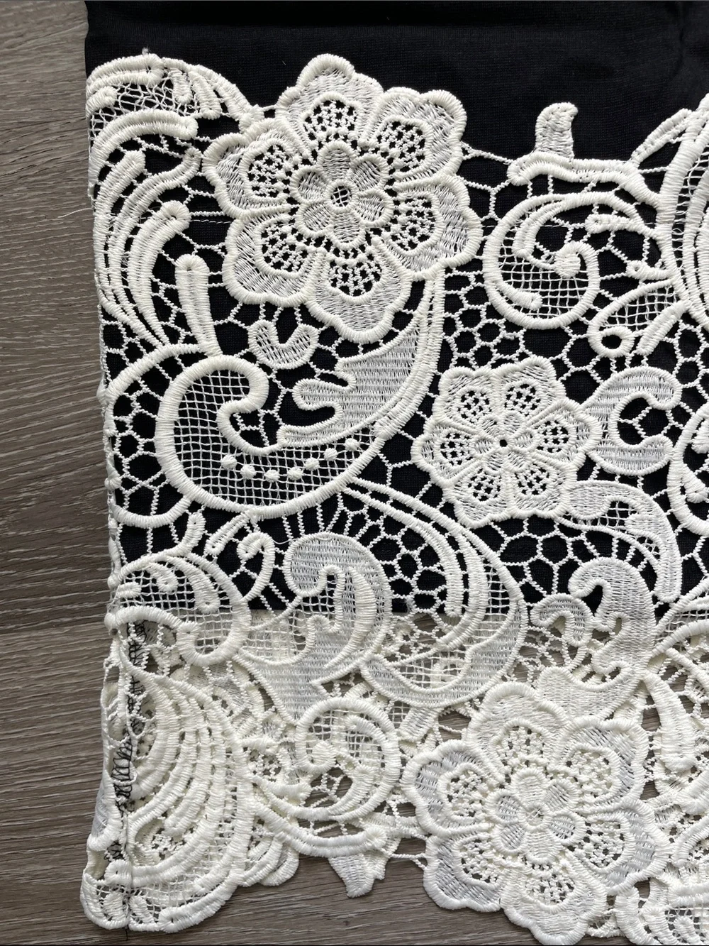 Olivia Blu Black/White Lace Pencil Skirt